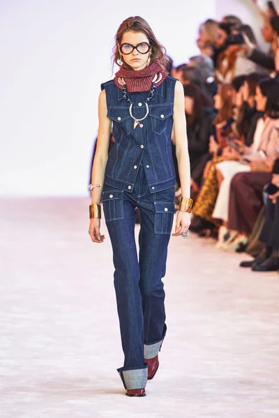 Look 31